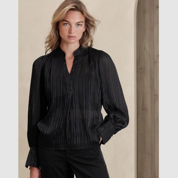 Banana Republic NWT Size XL Lurex Volume Sleeve Black With Silver Blouse - Picture 1 of 6